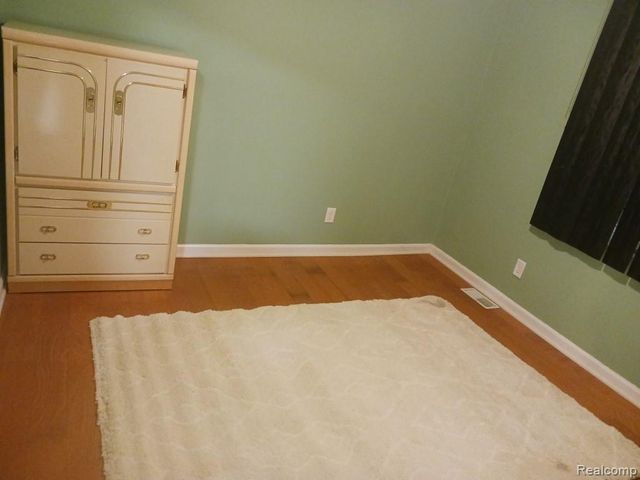 19167 ASBURY Park, Detroit, MI 48235