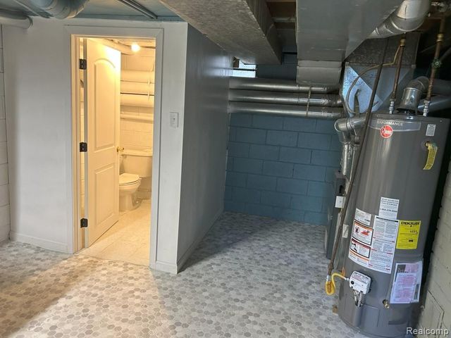 19167 ASBURY Park, Detroit, MI 48235