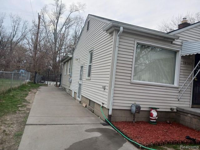 19167 ASBURY Park, Detroit, MI 48235