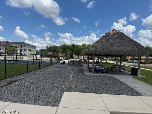 3939 Pomodoro CIR 102, Cape Coral, FL 33909