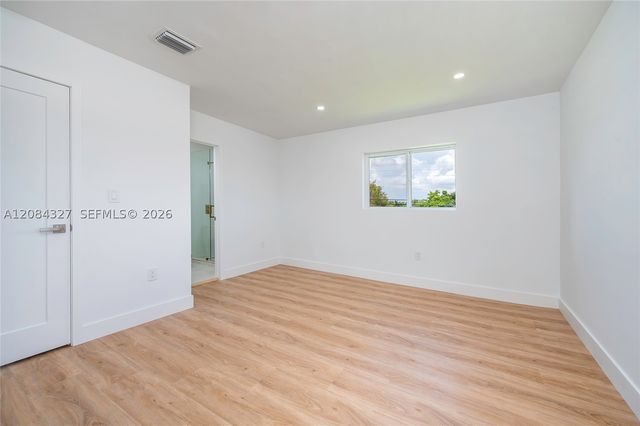 9361 SW 27th St, Miami, FL 33165