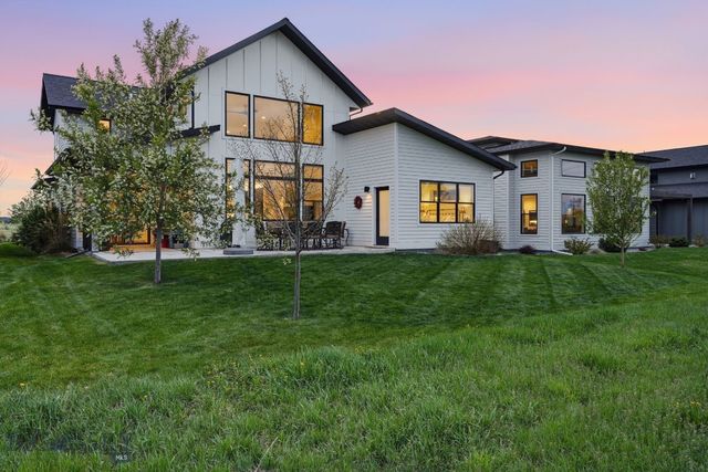 1976 Vaquero Parkway, Bozeman, MT 59718