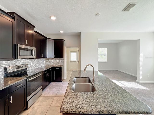 11143 SYCAMORE WOODS DRIVE, Orlando, FL 32832