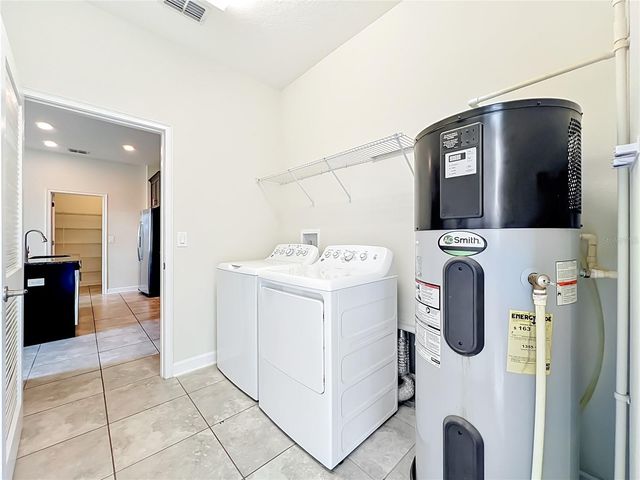 11143 SYCAMORE WOODS DRIVE, Orlando, FL 32832