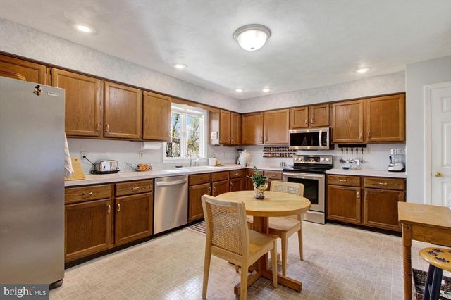 801 SUNSET AVE, Gettysburg, PA 17325