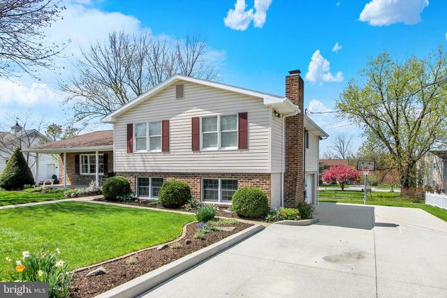 801 SUNSET AVE, Gettysburg, PA 17325