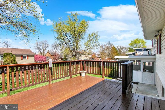 801 SUNSET AVE, Gettysburg, PA 17325