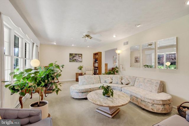 801 SUNSET AVE, Gettysburg, PA 17325