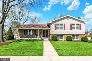801 SUNSET AVE, Gettysburg, PA 17325