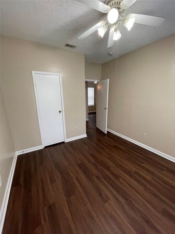 12166 Metric BLVD 104, Austin, TX 78758