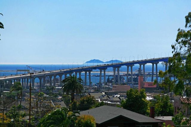 2442 46 F St, San Diego, CA 92102