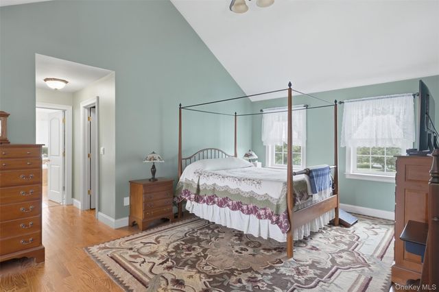 161 Bergen Circle, Slate Hill, NY 10973