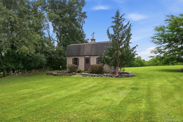 161 Bergen Circle, Slate Hill, NY 10973