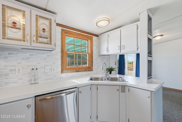 11303 N Derringer Road, Marana, AZ 85653