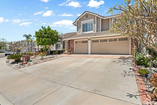 16353 E Peak Court, Riverside, CA 92503