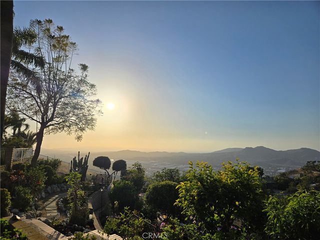 16353 E Peak Court, Riverside, CA 92503