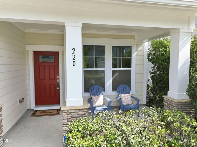 220 Macy Grove Drive, Chapel Hill, NC 27517
