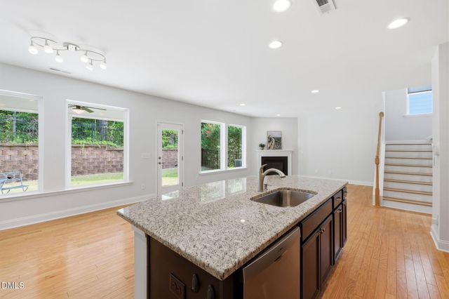 220 Macy Grove Drive, Chapel Hill, NC 27517
