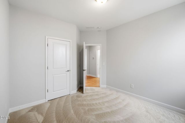 220 Macy Grove Drive, Chapel Hill, NC 27517