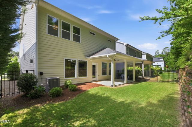 220 Macy Grove Drive, Chapel Hill, NC 27517