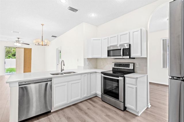 10301 BENEVA DRIVE, Tampa, FL 33647