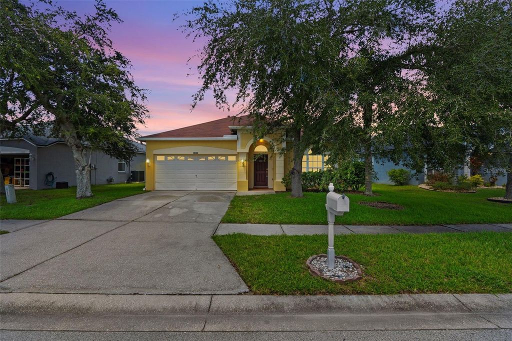 10301 BENEVA DRIVE, Tampa, FL 33647
