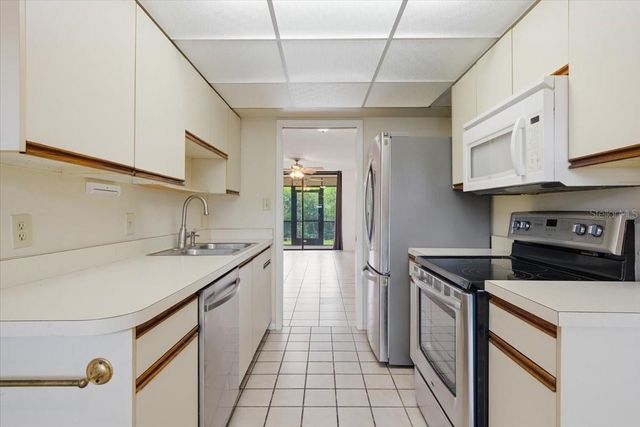 1332 PASADENA 102, South Pasadena, FL 33707