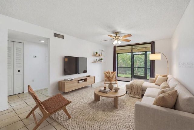 1332 PASADENA 102, South Pasadena, FL 33707