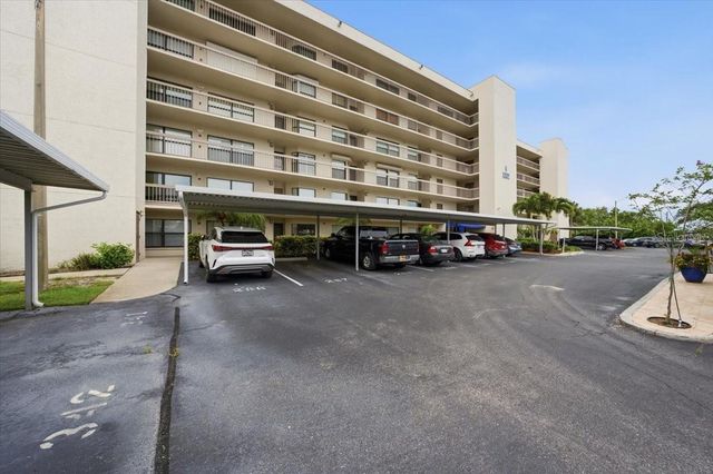 1332 PASADENA 102, South Pasadena, FL 33707