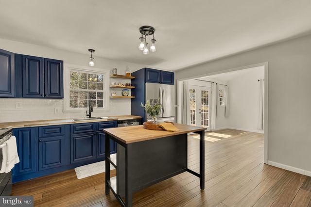 2205 CHERRY HILL RD, Dumfries, VA 22026