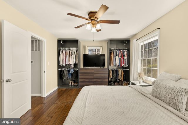 2205 CHERRY HILL RD, Dumfries, VA 22026