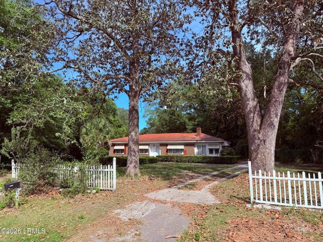 6858 Frontage Road, Coosawhatchie, SC 29912