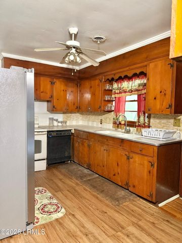 6858 Frontage Road, Coosawhatchie, SC 29912