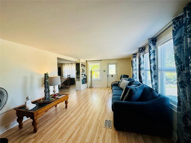 147 MAUI DRIVE, Palmetto, FL 34221