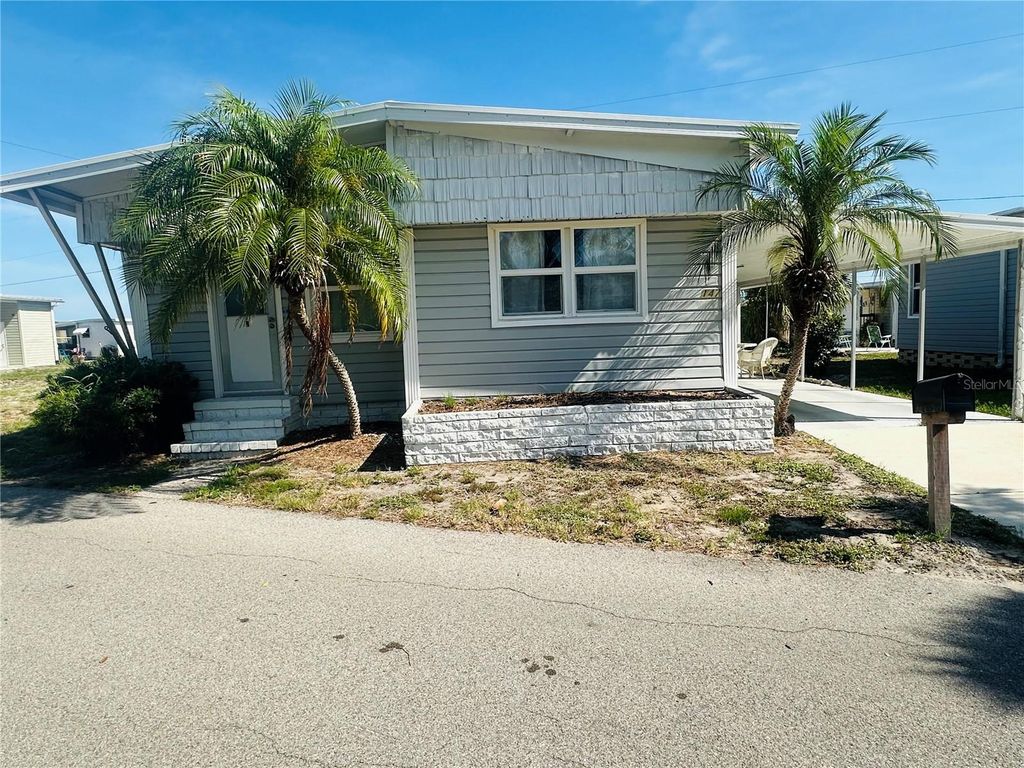 147 MAUI DRIVE, Palmetto, FL 34221
