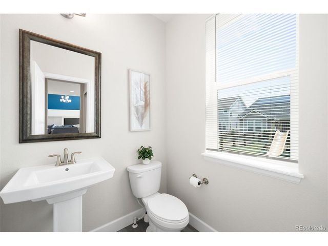 8754 El Diente St, Arvada, CO 80007