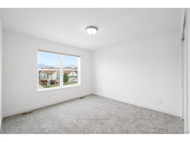8754 El Diente St, Arvada, CO 80007