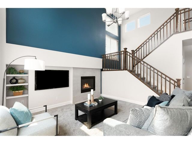 8754 El Diente St, Arvada, CO 80007