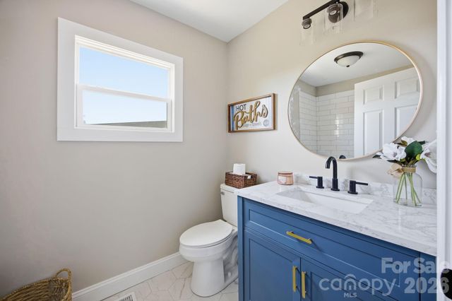 608 Carver Drive, Lexington, NC 27292