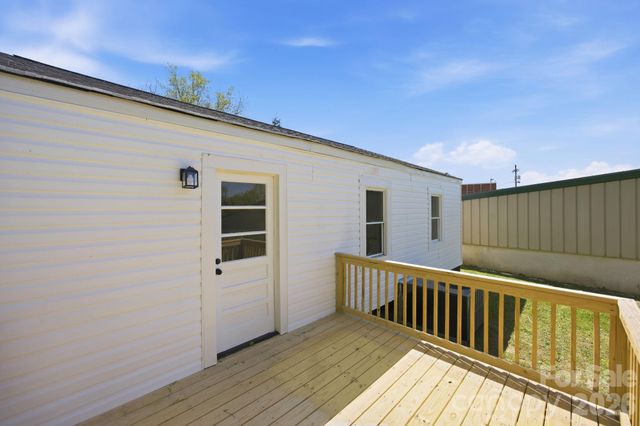 608 Carver Drive, Lexington, NC 27292