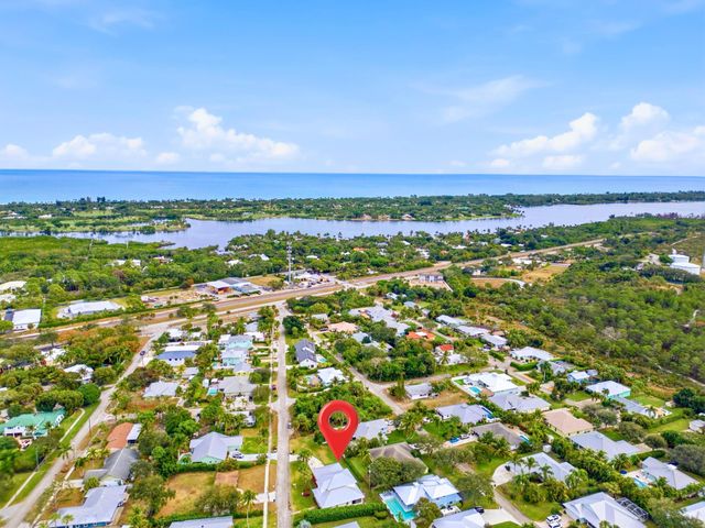 9322 SE Athena Street, Hobe Sound, FL 33455