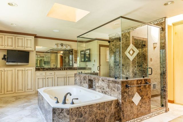 5435 Bent Tree Drive, Dallas, TX 75248