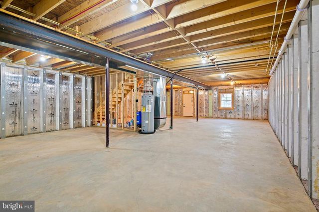 335 E SNYDER CORNER RD, Red Lion, PA 17356