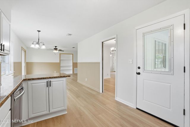 8544 SANCHEZ Road, Jacksonville, FL 32217