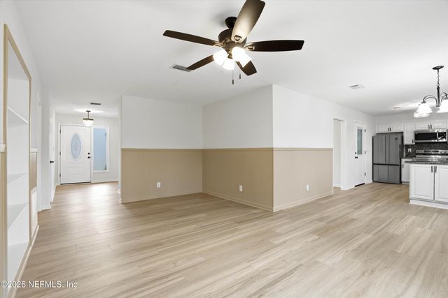 8544 SANCHEZ Road, Jacksonville, FL 32217