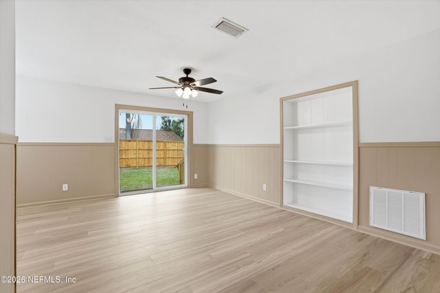 8544 SANCHEZ Road, Jacksonville, FL 32217