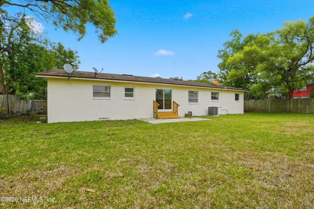 8544 SANCHEZ Road, Jacksonville, FL 32217