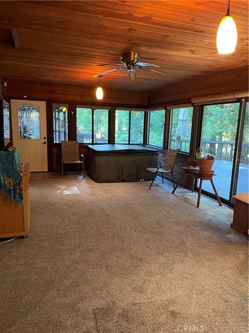 6735 Lakefront Dr, Magalia, CA 95954