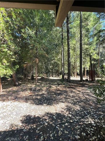 6735 Lakefront Dr, Magalia, CA 95954