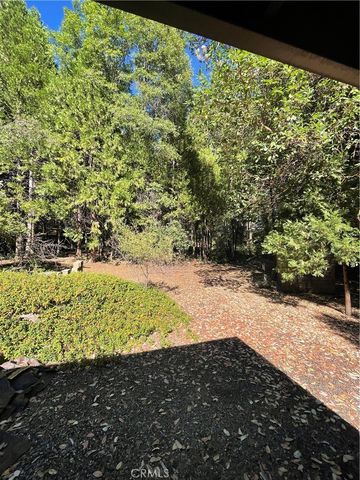 6735 Lakefront Dr, Magalia, CA 95954